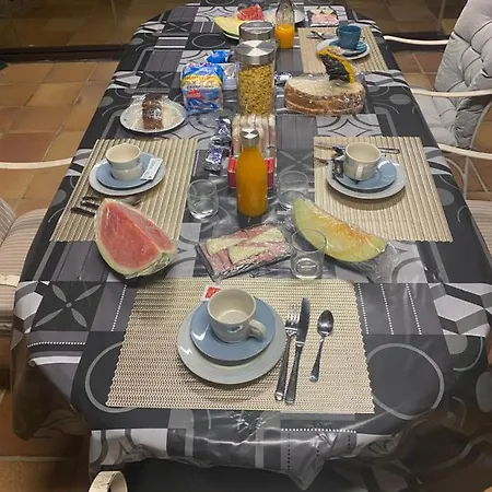 Dario House Homestay Argonos